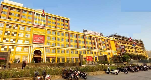 Spectrum Metro Mall Noida